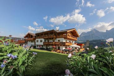هاستل Berggasthof Hinterreit