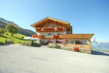 هاستل Berggasthof Hinterreit