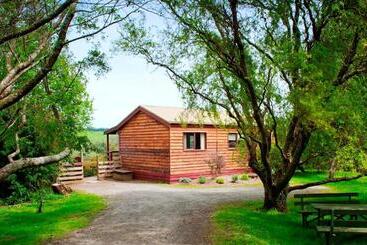 هتل Johanna River Farm & Cottages