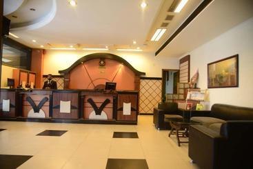 هتل Krishna Continental