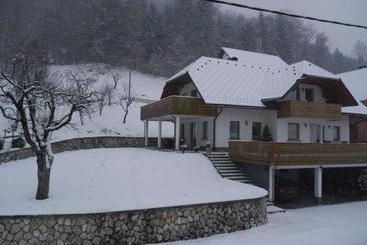 پانسیون Apartment Brumec