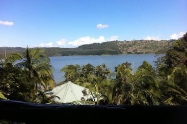 리조트 Secrets On The Lake