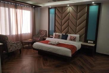 Отель The Kenilworth Mussoorie