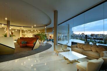 Hard Rock Hotel Tenerife