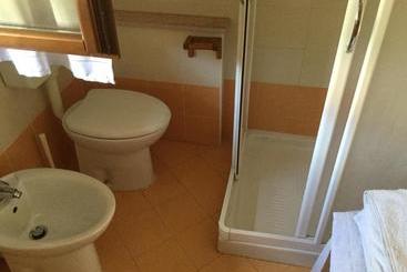 هتل Albergo Adige