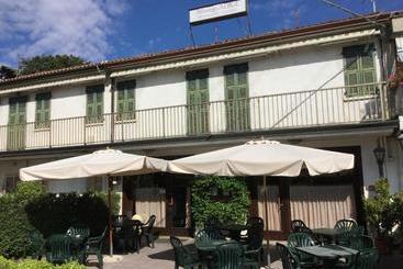 هتل Albergo Adige