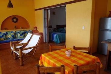 هتل Casa Adriana