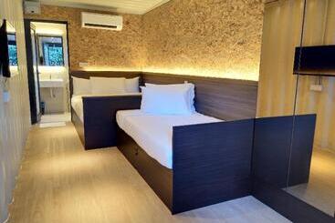 בית מלון כפרי Casa Hill Resort