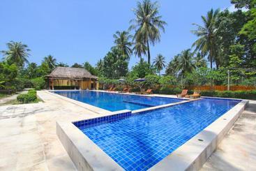 استراحتگاه Keeree Waree Seaside Villa
