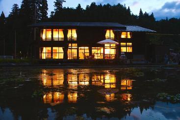 فندق صغير Shirakawago Terrace
