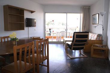 Apartaments Voralmar   Mas D En Gran