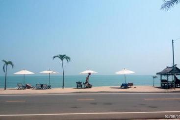 پانسیون Seascape Resort Baan Krood