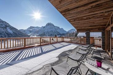 تختخواب و صبحانه Skilodge Oberlech