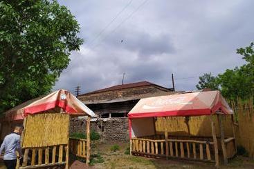 Alex Hotel In Shinuhayr