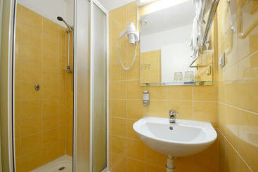 Airport Hotel Abc