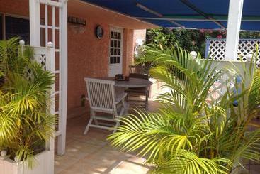 هتل Cap Caraibes Resort