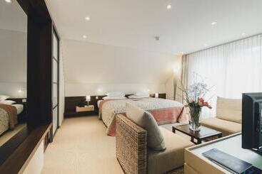 호텔 Residence