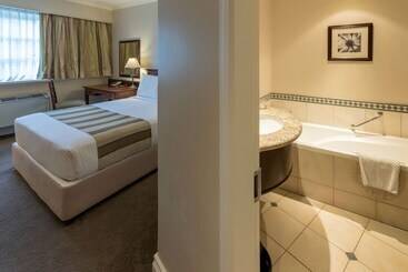 בית מלון כפרי Southern Sun Mbombela