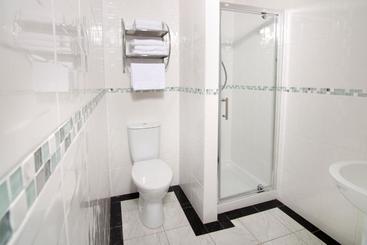 هتل The Charles Stewart Guesthouse
