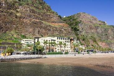 Hotel Calheta Beach  Allinclusive  Savoy Signature