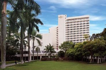 هتل Dorsett Grand Subang