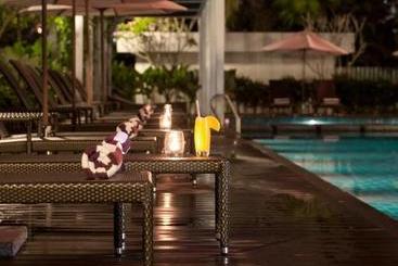هتل Dorsett Grand Subang