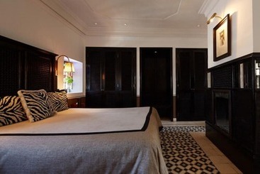 هتل Heure Bleue Palais Relais & Chateaux