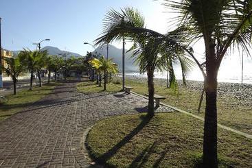 پانسیون Pousada Casa Verde Ubatuba