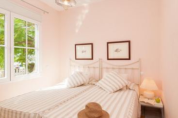 Bungalow Pasito Blanco Marina Port 1