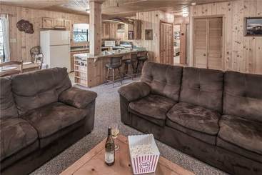 123 Rising Hill  Two Bedroom Cabin