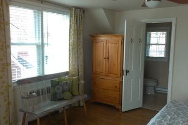 Stoneleigh Cottage