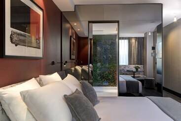 هتل The Pavilions Madrid