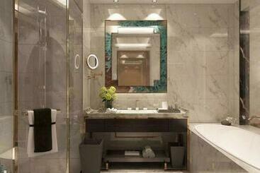 هتل Golden Bay  Weihai