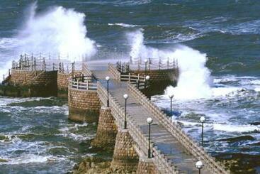 هتل Golden Bay  Weihai