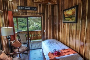 Cabanas Hoja Verde