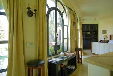 پانسیون The Villa Sophia Guest House