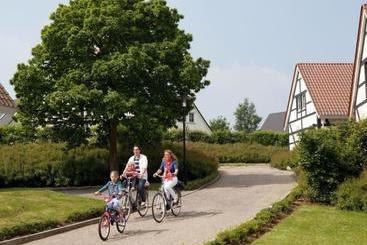 استراحتگاه Landal Kasteeldomein De Cauberg