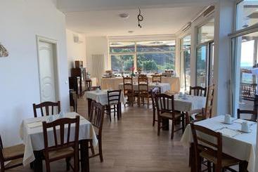 هتل Agriturismo Podere Pansera