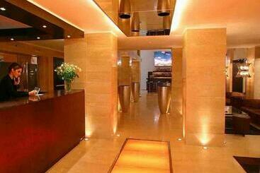 فندق The Alassia