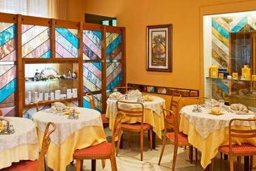 فندق Albergo Nazionale