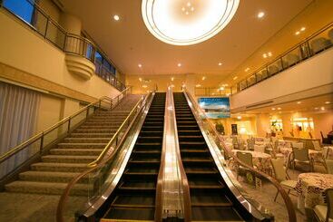 هتل Active Resorts Fukuoka Yahata