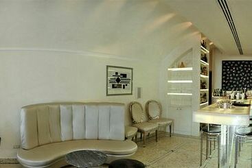 هتل Villa La Vedetta