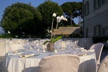 هتل Villa La Vedetta