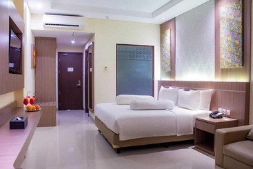 فندق Nevada Ketapang