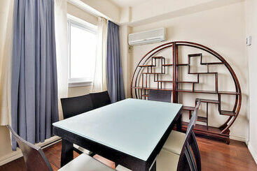 호텔 Sunset Suites