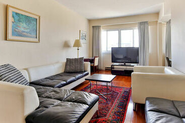 호텔 Sunset Suites