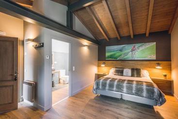 קוטג'' Intrepid Hotel Rural