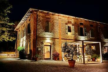 ベッドアンドブレックファースト Il Cardello Locanda