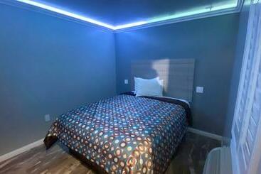 La Perla Motel