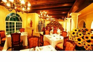 هتل Club Maeva Miramar Tampico